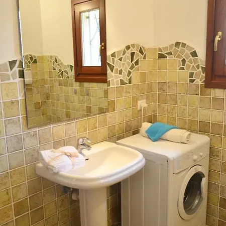 Iss Travel, Domus Pedra - 2-bedrooms With Air-condition