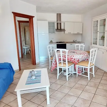 Iss Travel, Domus Pedra - 2-bedrooms With Air-condition