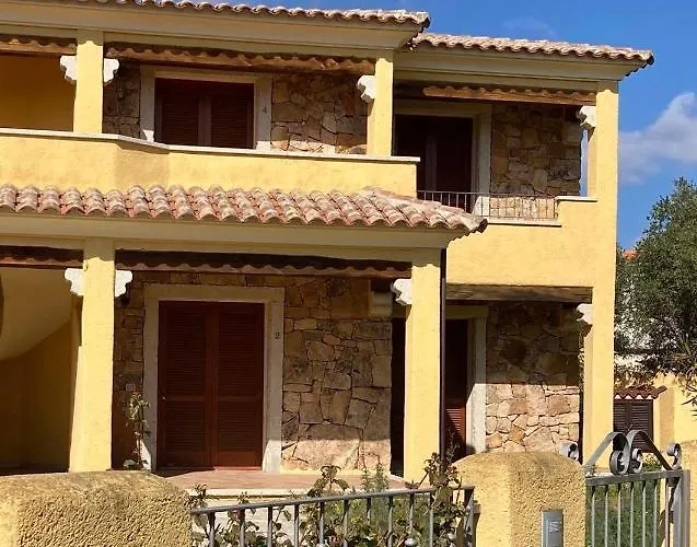 Iss Travel, Domus Pedra - 2-bedrooms With Air-condition Apartman *