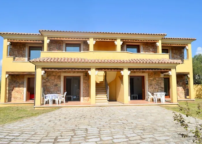 Iss Travel, Domus Pedra - 2-bedrooms With Air-condition Apartman *
