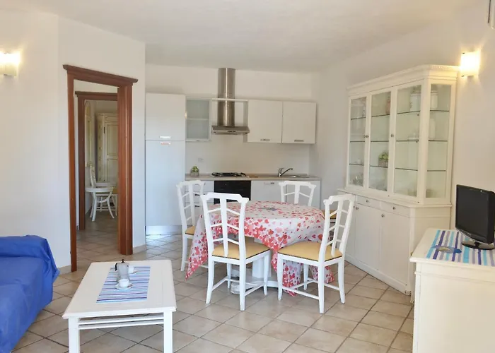 Iss Travel, Domus Pedra - 2-bedrooms With Air-condition