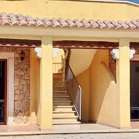 Iss Travel, Domus Pedra - 2-bedrooms With Air-condition Apartment San Teodoro (Sardinia)