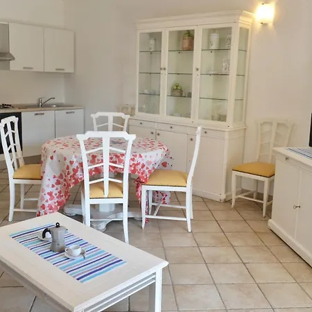 Iss Travel, Domus Pedra - 2-bedrooms With Air-condition * San Teodoro (Sardinia)